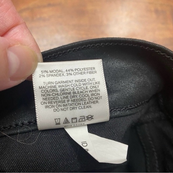 Express Womens Black Shiny Super High Rise Modern Straight Stretch Pants Size 10 - Picture 10 of 14